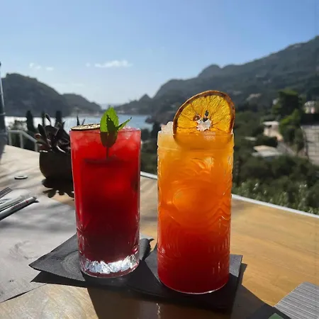 Tango Apartahotel 2*