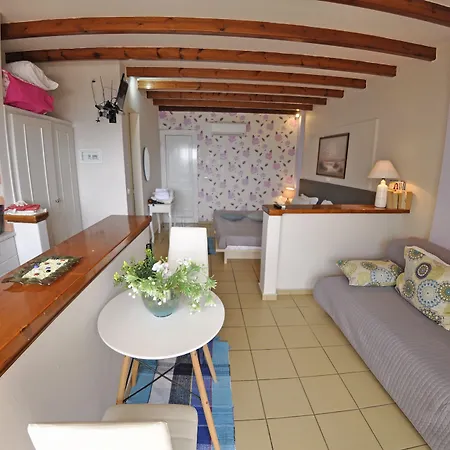 Aparthotel Tango 4*